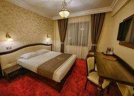 Magus Hotel 5