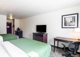 Cobblestone Hotel & Suites - Greenville 3
