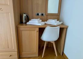 HC HOTEL GARNI ROOM AND APARTMENT 4