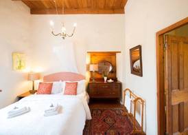 Tulbagh Country Guest House - Cape Dutch Quarters 3