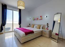 Cosy 1BR Penthouse close to the Promenade 3