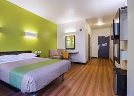 Days Inn by Wyndham South Bend/Notre Dame 4