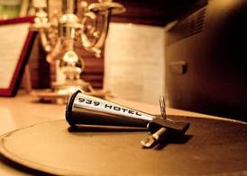 939 Hotel 3