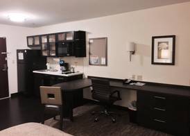 Candlewood Suites YOUNGSTOWN WEST - AUSTINTOWN by IHG 4