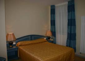 Logis Hotel Le Continental 2