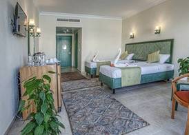 Falcon Hills Hotel 5