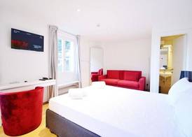 Lac Hotel 5
