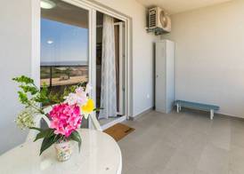 A1 - Modern apt With the Terrace & sea View 3
