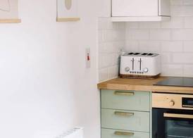 Luxury Designer 4-bed Home in the Heart of Belfast 5