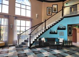 Days Inn & Suites by Wyndham Sam Houston Tollway 2