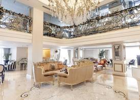Les Ambassadeurs Hotel Casino&Marina 4