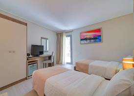 Palace Hotel Athens Riviera 3