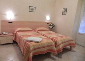 Hotel Villa Robinia 5