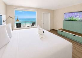 Palm & Tide Beachfront Hotel 2