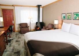 Cavalier Oceanfront Resort 5
