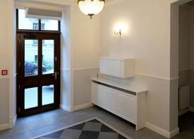 Crystal Suites Old Town 2
