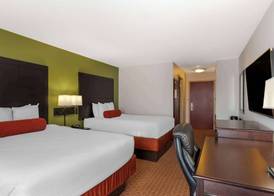 Best Western Plus Hopewell Inn 5