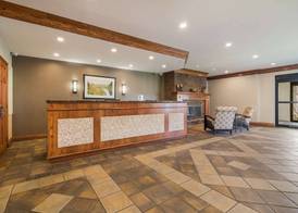 Best Western University Inn 4