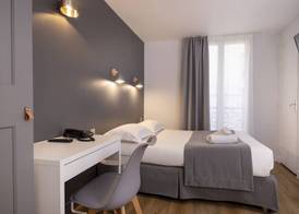 Paris Legendre 4