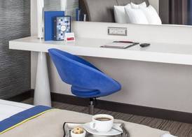 Ramada Hotel & Suites by Wyndham Izmir Kemalpasa 4