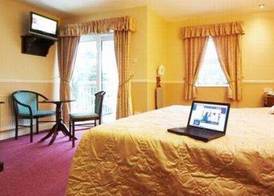 HOTEL & LODGE WOODENBRIDGE 5