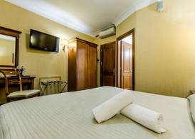 Luxury Rooms H 2000 Roma 5