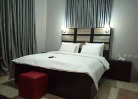 Somerset Suites 5