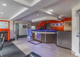 Motel 6-Charlotte, NC - University 5