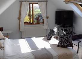 Meadow Oak Accommodation 3