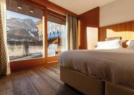 Hotel Alaska Cortina 3