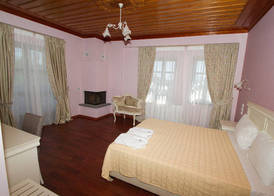 Monodendri Vintage House 5