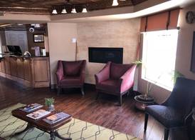 Historian Inn 4