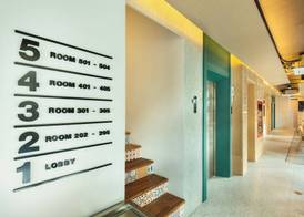 Phra Nakhon Poshtel 3