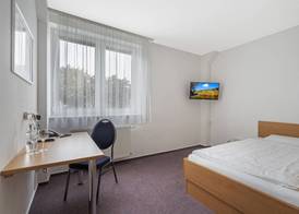 Hotel Imota 4
