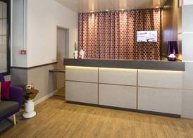 Hotel Paris Louis Blanc 3