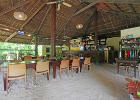Jonas and Twins Beach Resort 3