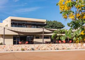 Casa Urbina Wine Resort 2