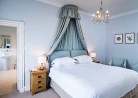 The Swan At Hay 3