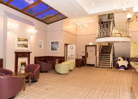 Marine Court Hotel 3
