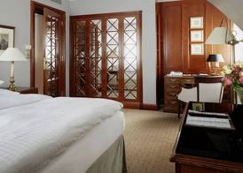 Schlosshotel Berlin 3