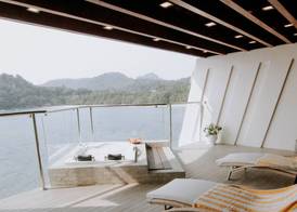Villa Angelina Luxury Suites 4