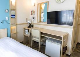 Toyoko Inn Tokyo Shinjuku gyoemmae eki 3 ban Deguchi 4