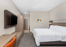 Holiday Inn Express HURRICANE MILLS (WAVERLY) by IHG 4