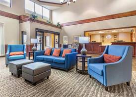 Comfort Suites Findlay I-75 near Sports Complex 4