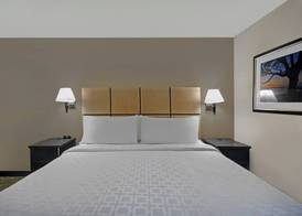 Candlewood Suites SUMTER by IHG 4