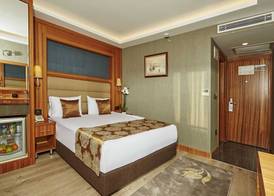 Ilkbal Deluxe Hotel &Spa Istanbul 5