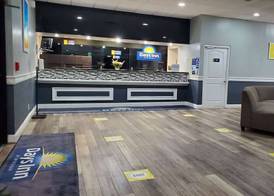 Days Inn by Wyndham Stuart 4