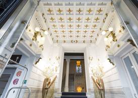 Petit Palace Lealtad Plaza 2
