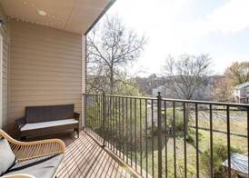 Star Studded - Near Music Row- Private Balcony 4