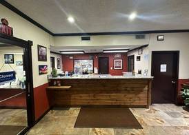 Super 8 by Wyndham Athens TX 2